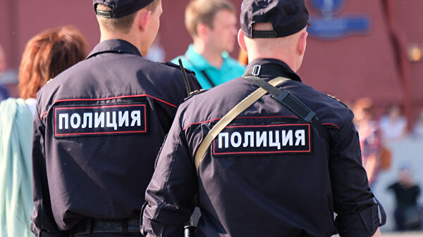 <br />
Названо наказание для упустивших маньяка российских полицейских<br />
